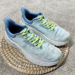 Hoka One One Women’s Arahi 7 Stability Shoes Sneakers Running in Illusion 10B